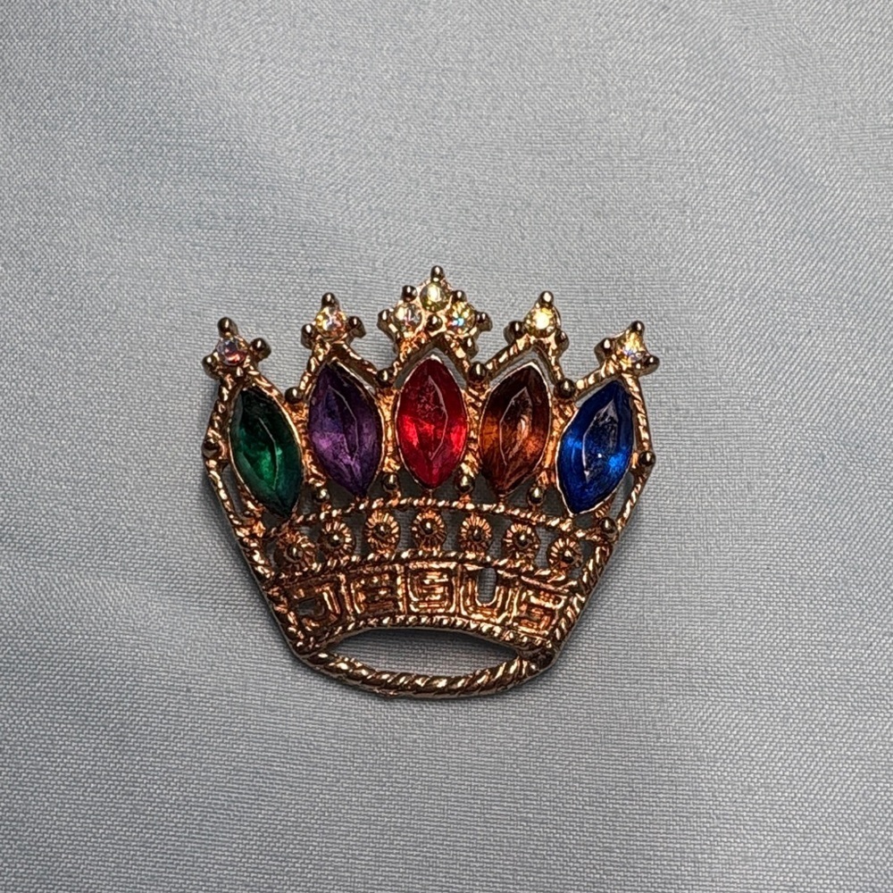 Colorful JESUS Crown Brooch - Picture 2 of 4